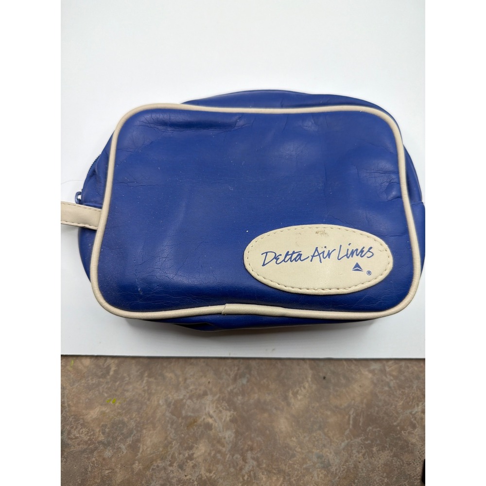 Vintage Delta Air Lines First Class Amenity Kit Blue Travel Pouch with Contents